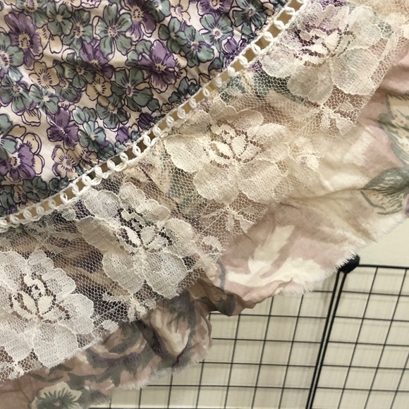 Vintage 90s Midi Skirt Size Small Cream Purple Floral Lace - Picture 4 of 10